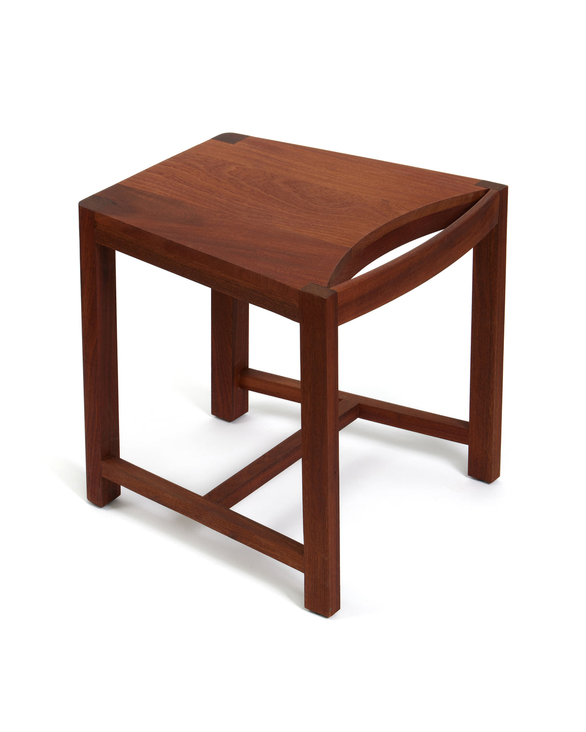 a serpentine Stool/Chair