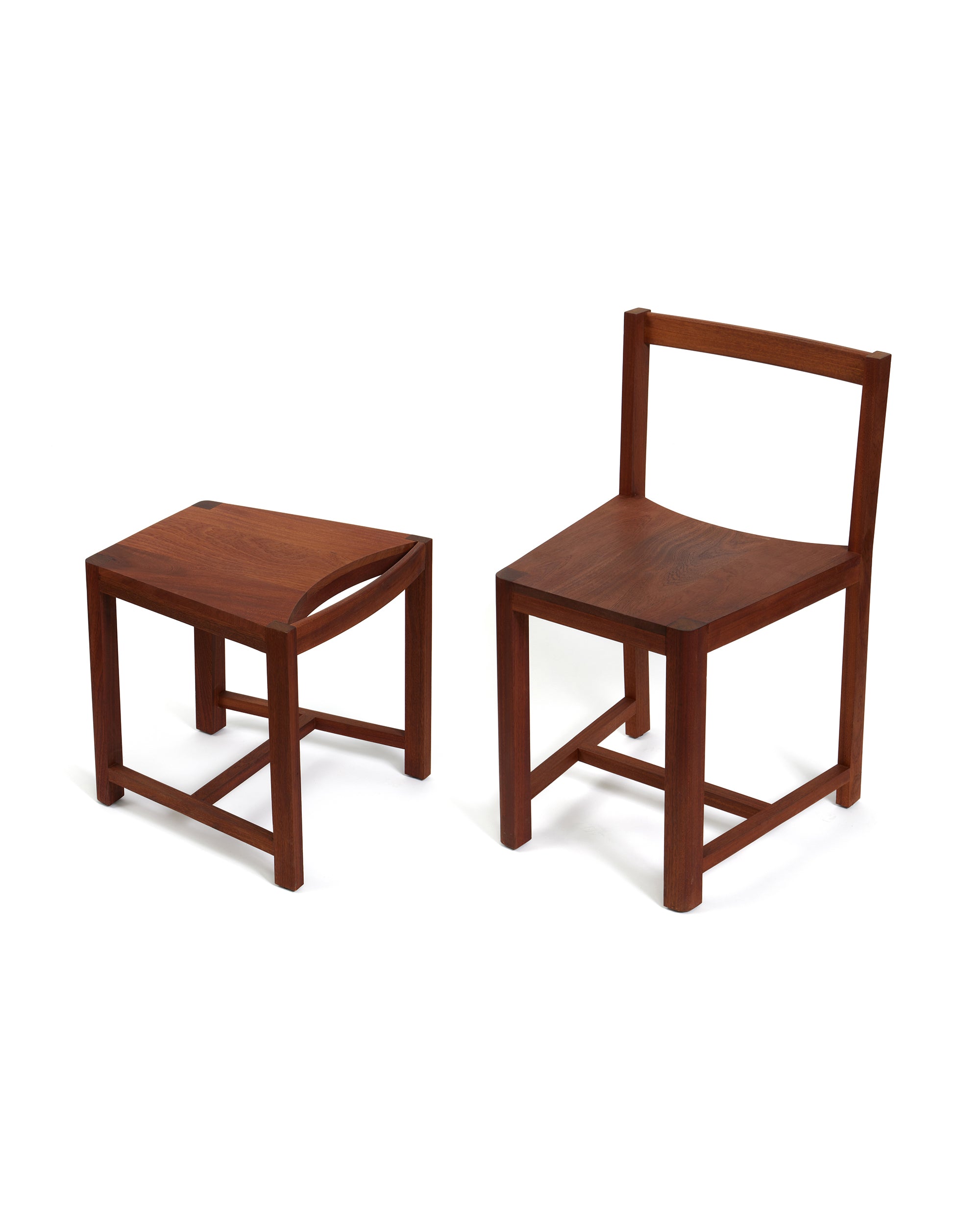 a serpentine Stool/Chair